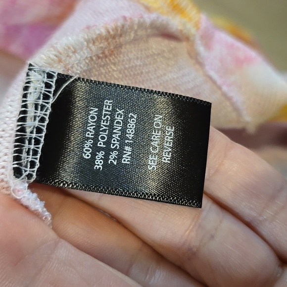 Torrid Watercolor Hacci Kimono Size M/L Or 00 - Picture 3 of 4